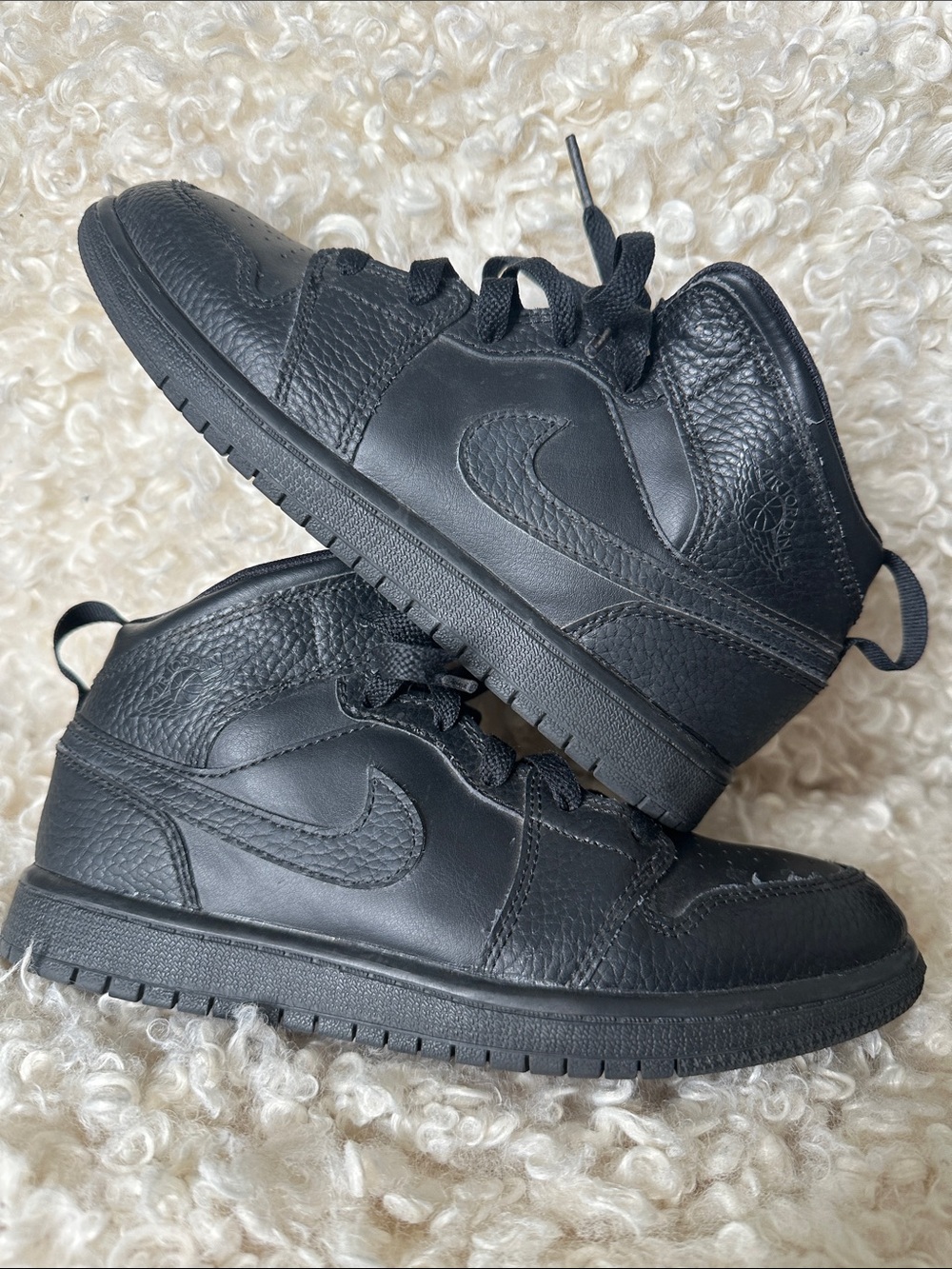 Nike Black Mid-Top Leather Sneakers